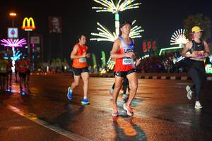 BIB: 40135
                            <button type="button" onclick="openModal(16179756)" class="btn btn-primary btn-sm float-right btn-popup" data-toggle="modal" data-target=".modal-high-quality">
                        <i class="fas fa-shopping-cart"></i> Add to Cart
                    </button>
                                            <button type="button" onclick="isThisMe(16179756, true)" class="btn btn-success btn-sm float-right btn-popup btn-isme hidden" data-toggle="tooltip" data-placement="bottom" title="นี่คือรูปของคุณใช่ไหม คลิกที่นี่เพื่อเอาเข้าอัลบั้ม">
                        <i class="fas fa-plus"></i> Add to album
                    </button>
                    <button type="button" onclick="isThisMe(16179756, false)" class="btn btn-warning btn-sm float-right btn-popup btn-isnotme hidden">
                        <i class="fas fa-ban"></i> Remove from album
                    </button>